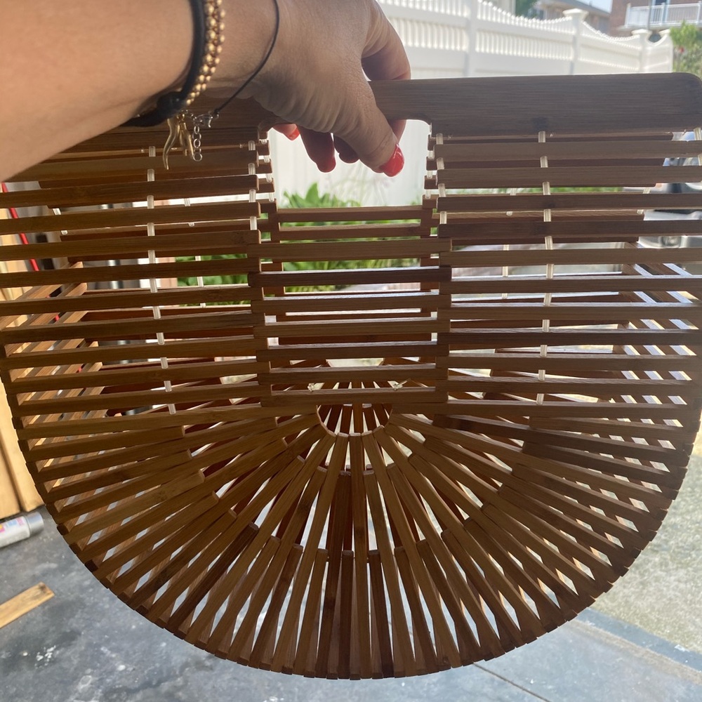 Handbag - Picture 2 of 4
